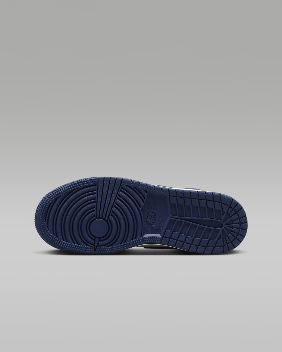 Air Jordan 1 High OG Midnight Navy Big Kids Shoes. Nike